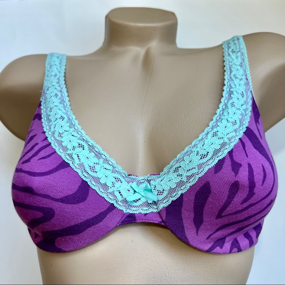 NEW Victoria's Secret Cotton and Lace Underwire Bra 34B
